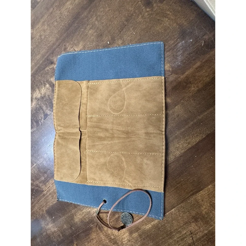 Retro Treasure Map Pencil Bag – PU Leather Look, Roll-Up Stationery Case